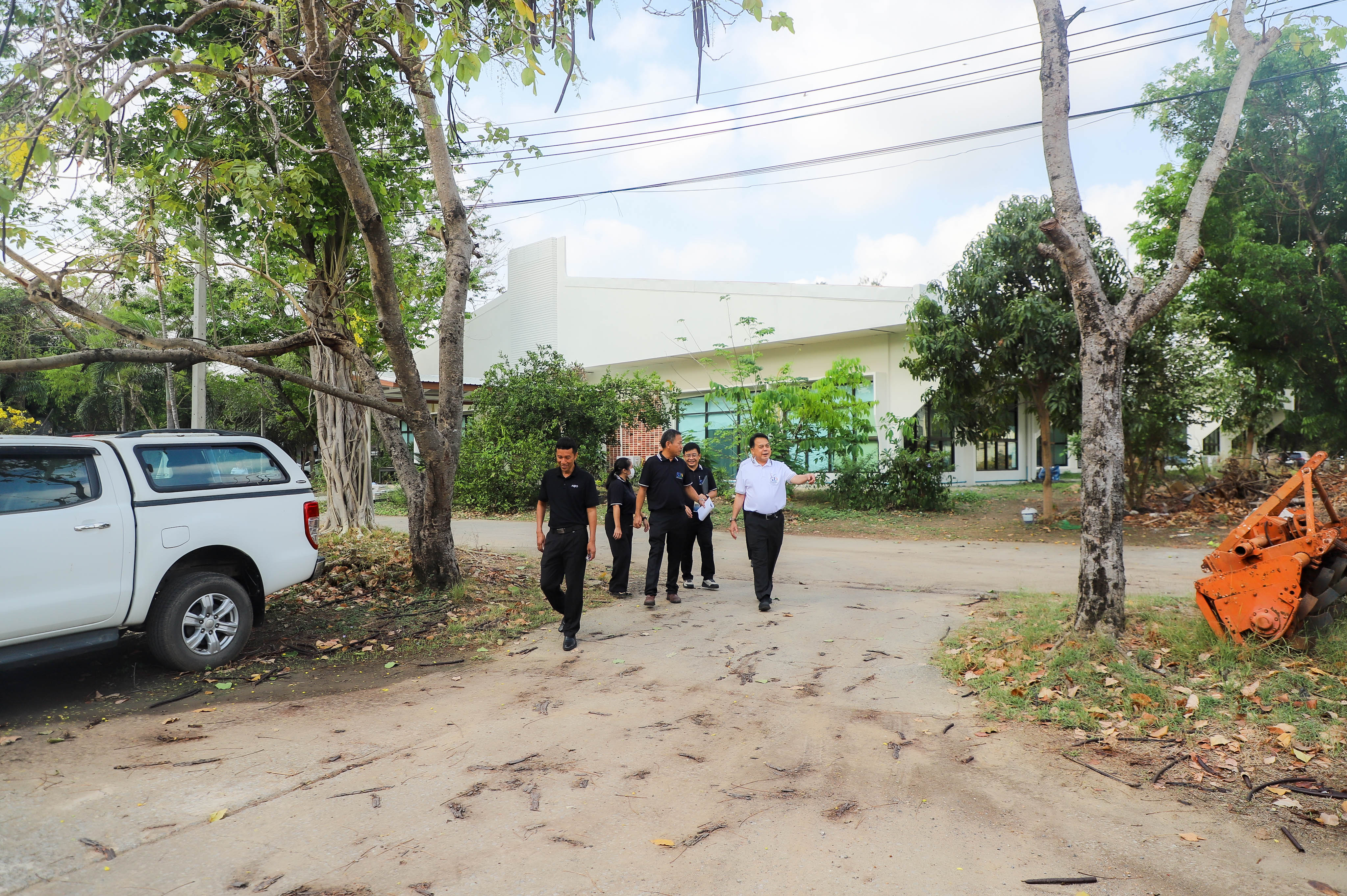 title - รองเลขาฯ ส.ป.ก. ลงพื้นที่มอบนโยบายการดำเนินงานแก่ สพป. พร้อมทั้งตรวจเยี่ยม ส.ป.ก.ปทุมธานี